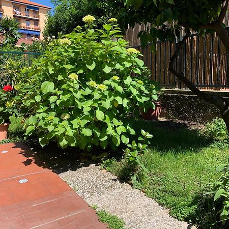 Il Giardino Dei Limoni Apartment เคียวารี ภายนอก รูปภาพ